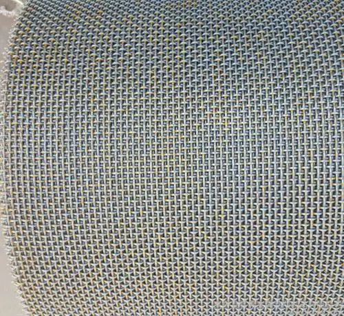 鋼絲網應放在抹灰層哪個部位